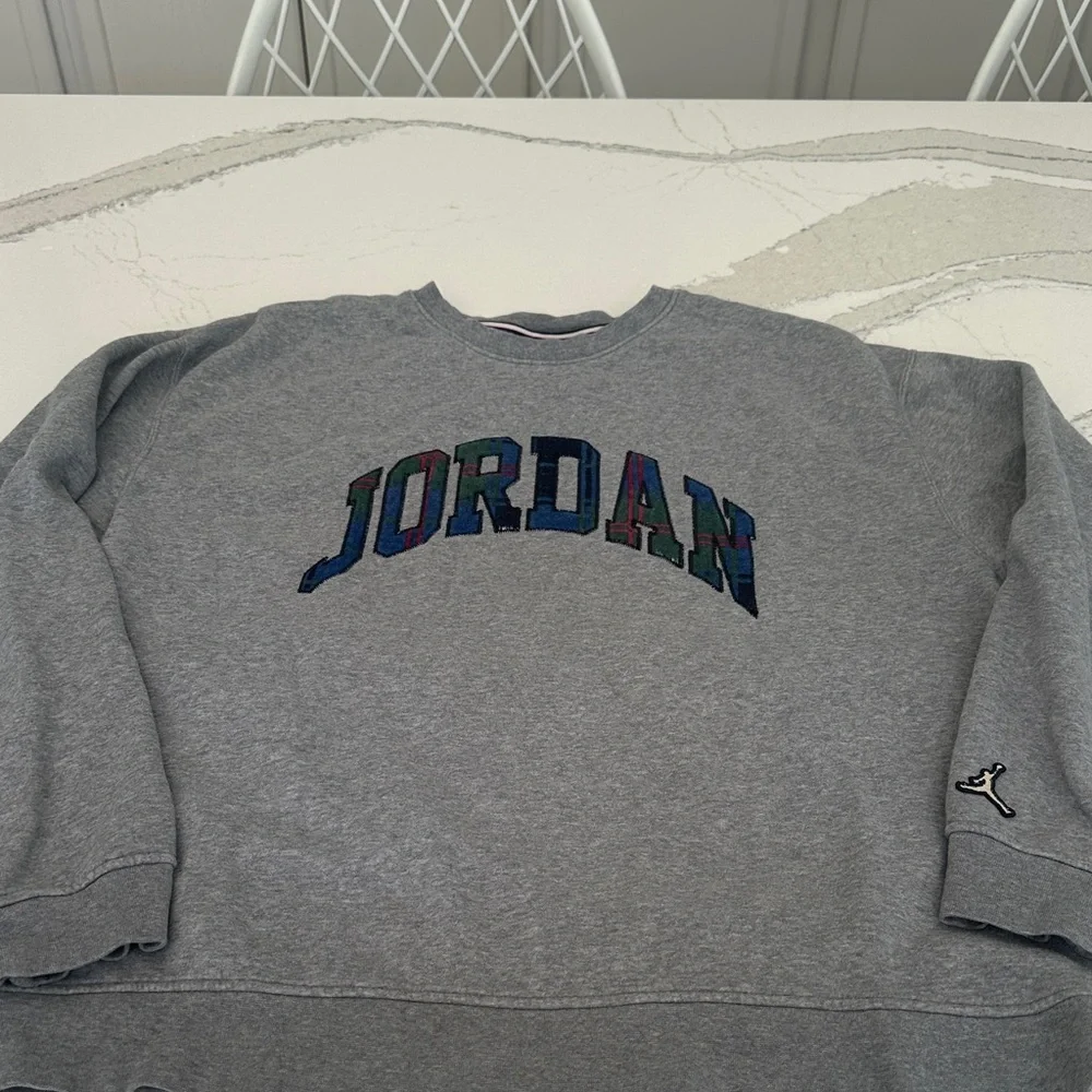 Jordan Multicolor Logo Gray Men's Crewneck Sweatshirt XL